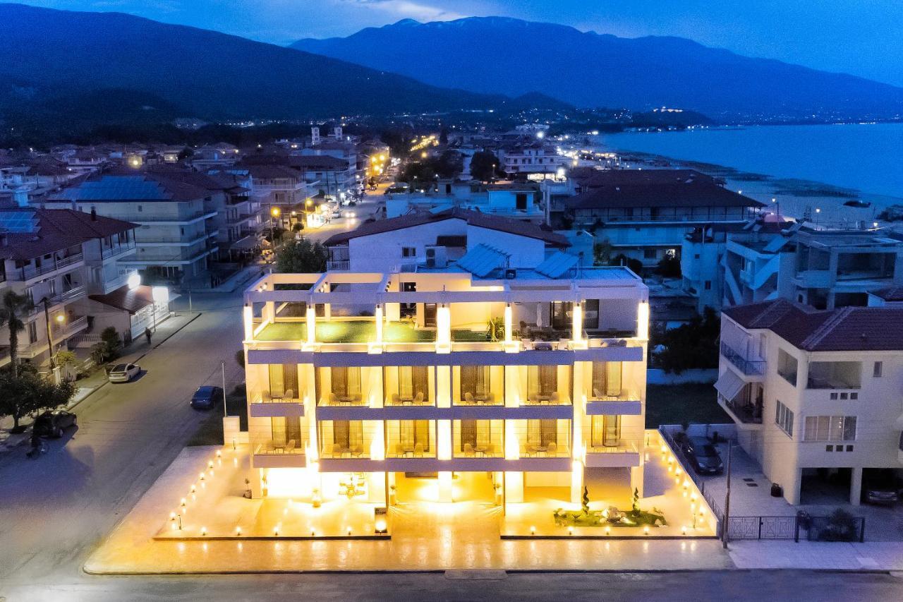 Aparthotel Pantheon Sea View à Neoi Poroi Extérieur photo
